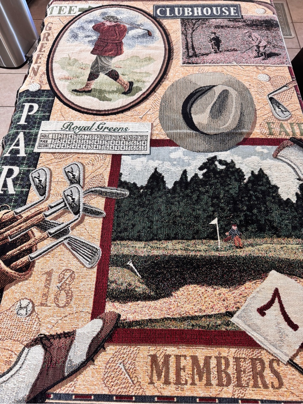 Vintage Crown Crafts Golf Tapestry Throw Blanket Royal Greens Clubhouse 66x42